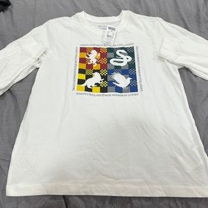 Limited Harry Potter x Vans Women’s Long Sleeve House Tshirt 🧙
